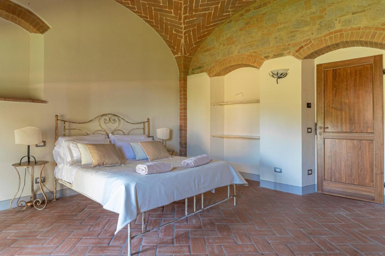 Tenuta Di Sticciano Черталдо Екстериор снимка