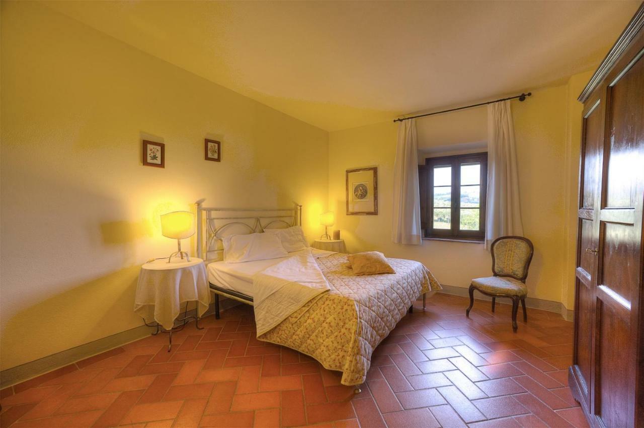 Tenuta Di Sticciano Черталдо Екстериор снимка